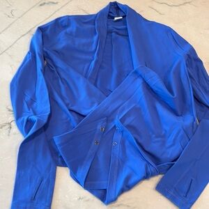 Vintage ivivva wrap top